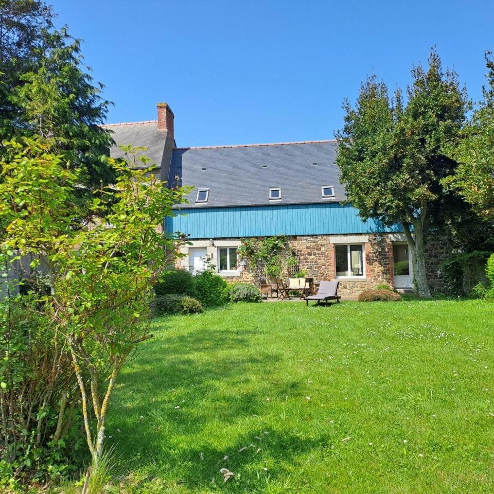 Gite Le Lac Cherrueix Exterior photo