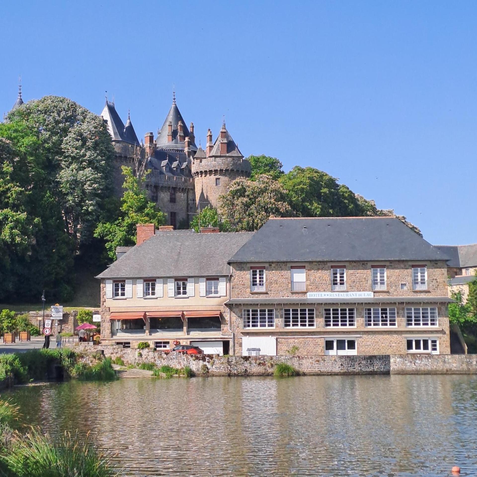 Gite Le Lac Cherrueix Exterior photo