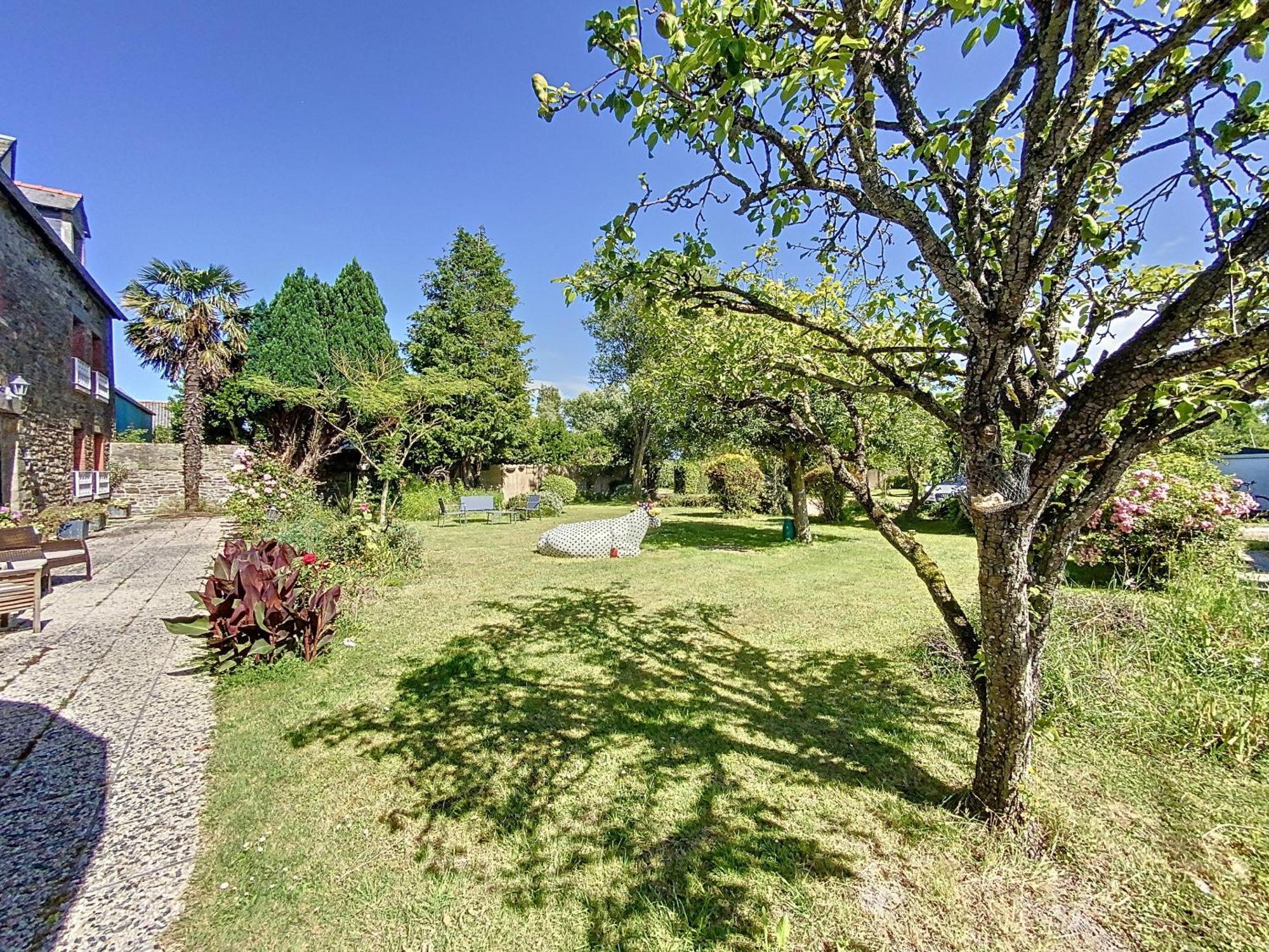 Gite Le Lac Cherrueix Exterior photo